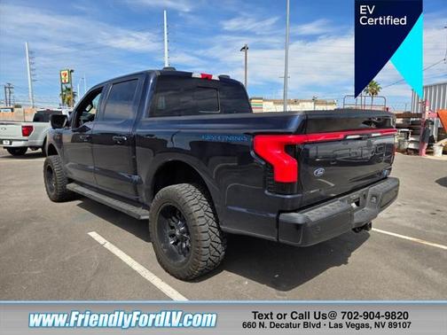 2022 Ford F-150 Lightning LARIAT