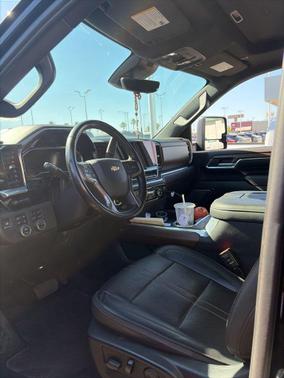 Black 2024 Chevrolet Silverado 2500 High Country