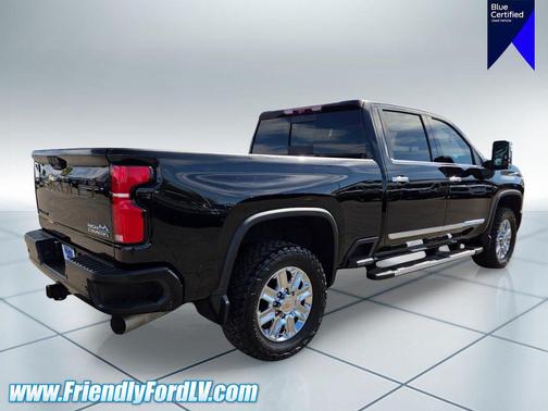 Black 2024 Chevrolet Silverado 2500 High Country