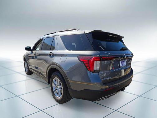 CARBONIZED GRAY METALLIC 2026 Ford Explorer Active w/200A Pkg