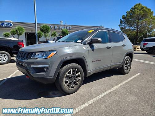 Sting-Gray Clearcoat 2019 Jeep Compass Trailhawk