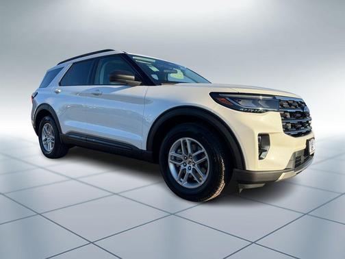 2026 Ford Explorer Active (200A)