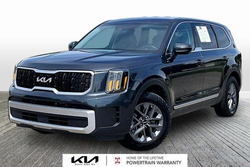 Gray 2024 Kia Telluride LX SUV
