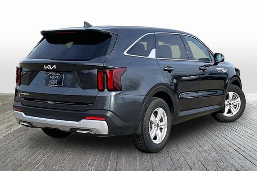 2024 Kia Sorento LX