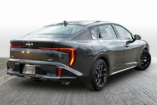 2025 Kia K4 GT-Line Turbo