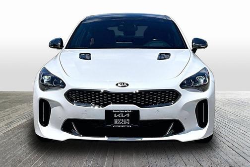Snow White Pearl 2019 Kia Stinger GT2