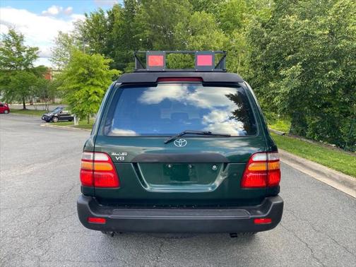 2002 Toyota Land Cruiser Base