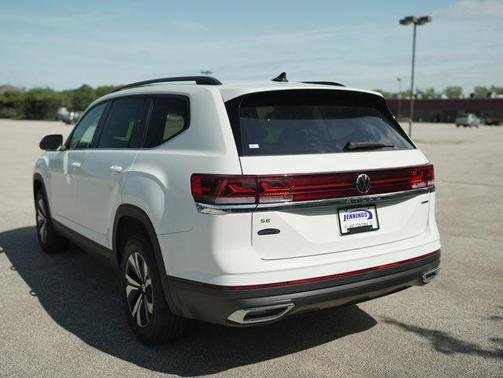 2025 Volkswagen Atlas 2.0T SE