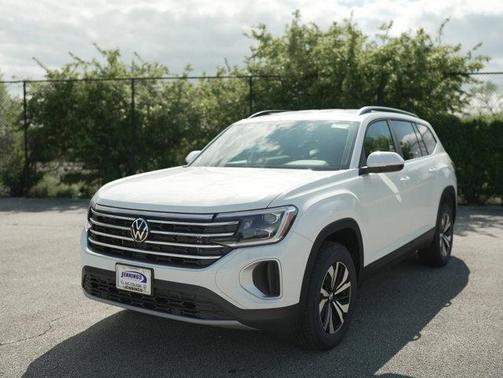2025 Volkswagen Atlas 2.0T SE