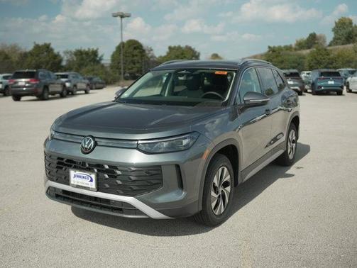 2025 Volkswagen Tiguan 2.0T S