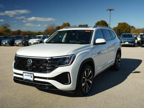 2026 Volkswagen Atlas 2.0T SEL Premium R-Line