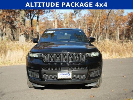 2022 Jeep Grand Cherokee L Laredo