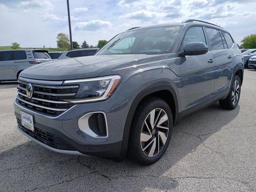 Pure Gray 2026 Volkswagen Atlas 2.0T SE W/TECHNOLOGY