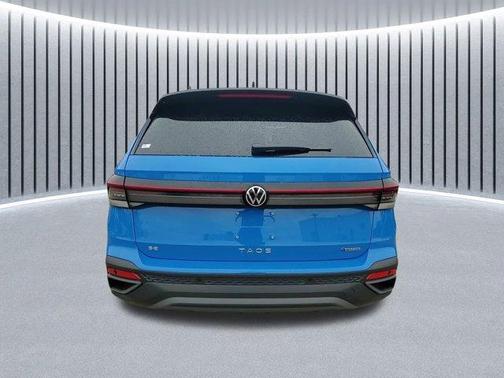 2025 Volkswagen Taos 1.5T SE Black