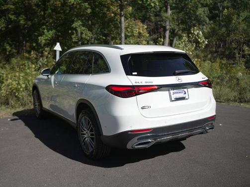 2025 Mercedes-Benz GLC 300 Base 4MATIC