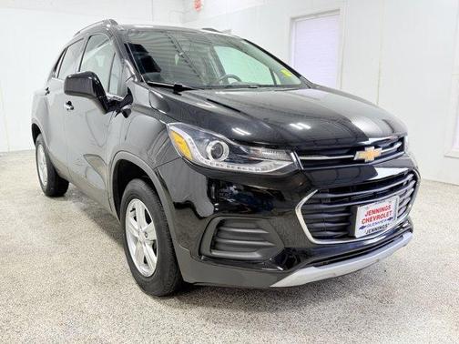 Mosaic Black Metallic 2020 Chevrolet Trax LT