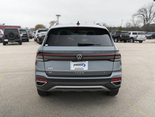 2025 Volkswagen Taos 1.5T SE