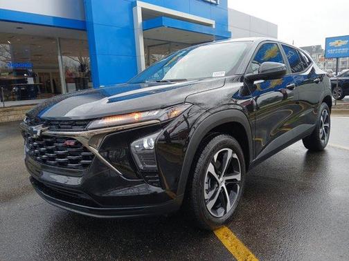 Mosaic Black Metallic 2026 Chevrolet Trax 1RS