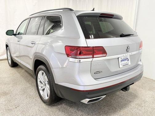 2023 Volkswagen Atlas 3.6L SE w/Technology