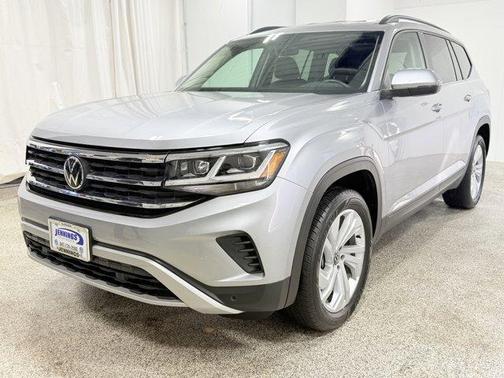 2023 Volkswagen Atlas 3.6L SE w/Technology