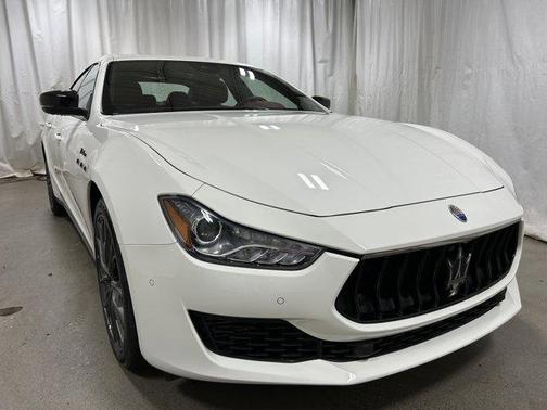 2021 Maserati Ghibli S Q4
