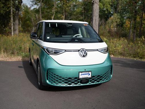 2025 Volkswagen ID. Buzz Pro S Plus