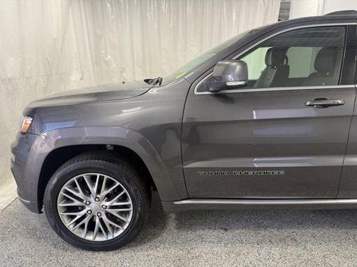 2018 Jeep Grand Cherokee Summit