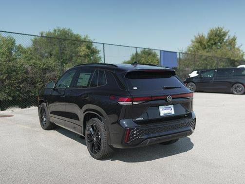 2025 Volkswagen Tiguan 2.0T SE R-Line Black