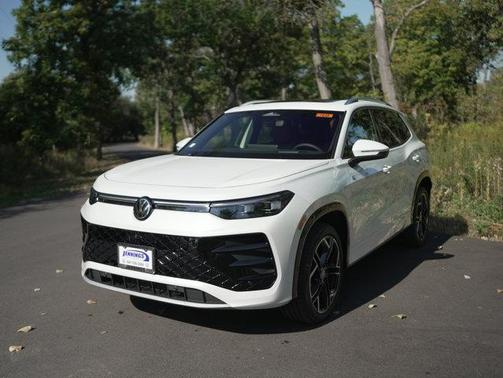2025 Volkswagen Tiguan 2.0T SEL R-Line
