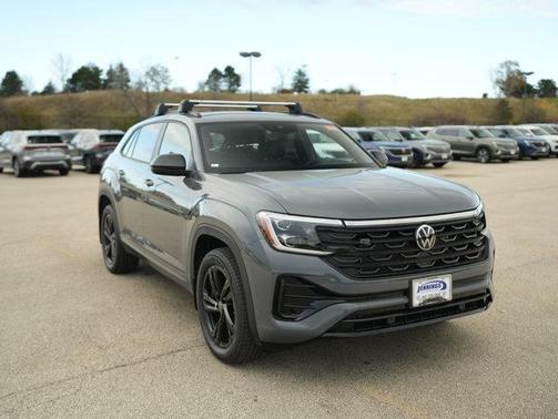 2026 Volkswagen Atlas Cross Sport 2.0T SEL R-Line Black