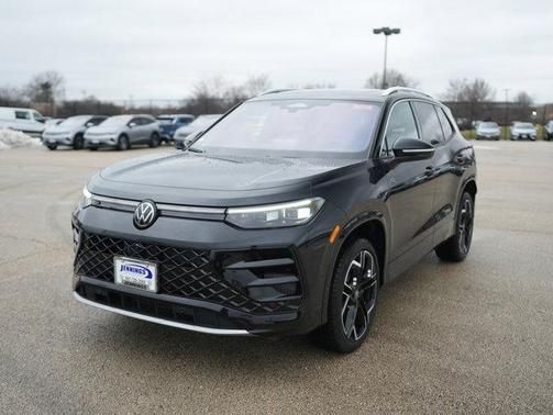 2026 Volkswagen Tiguan 2.0T SEL