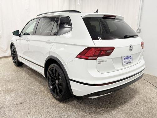 2020 Volkswagen Tiguan 2.0T SE R-Line Black