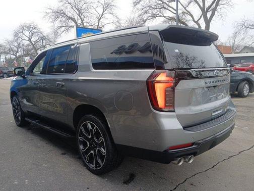 2026 Chevrolet Suburban RST