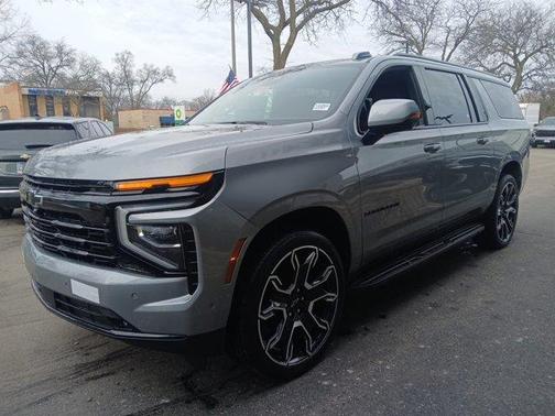 2026 Chevrolet Suburban RST