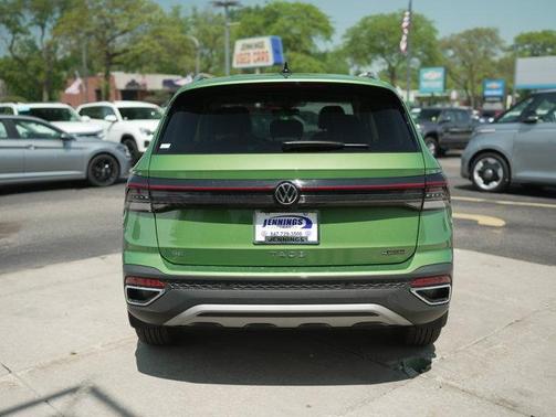 2025 Volkswagen Taos 1.5T SE