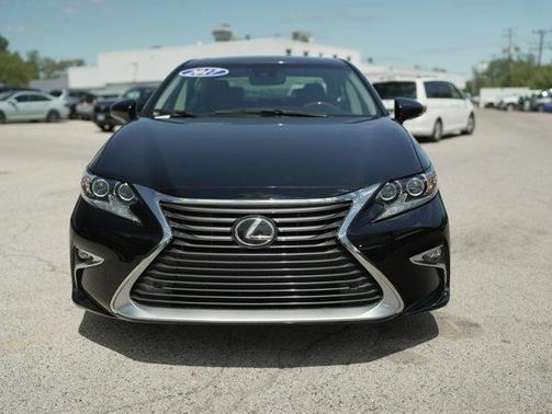 2017 Lexus ES 350 Base
