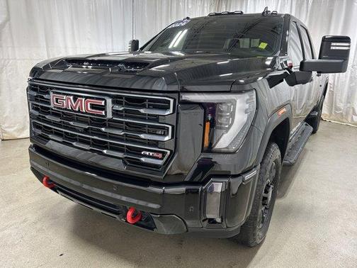 2024 GMC Sierra 2500 AT4