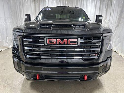 2024 GMC Sierra 2500 AT4