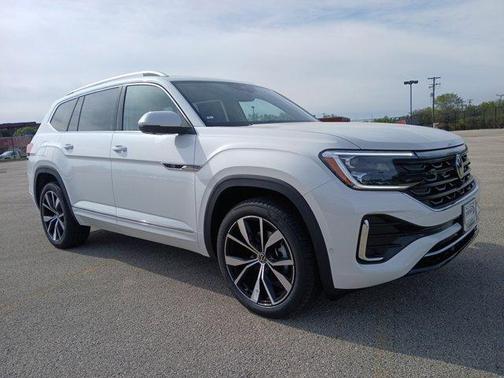 Opal White Pearl 2026 Volkswagen Atlas 2.0T SEL Premium R-Line