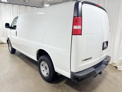 2024 Chevrolet Express 2500 Work Van
