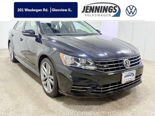 2018 Volkswagen Passat 2.0T R-Line