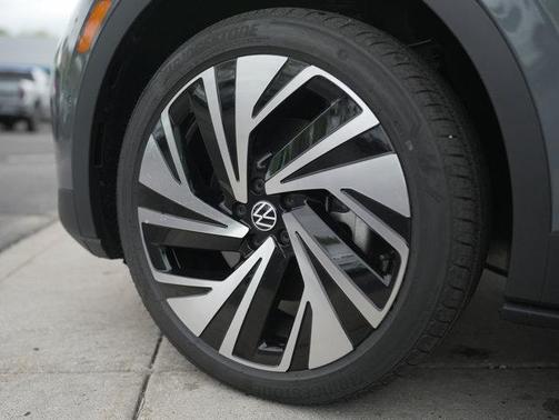 2025 Volkswagen ID.4 Pro S Plus