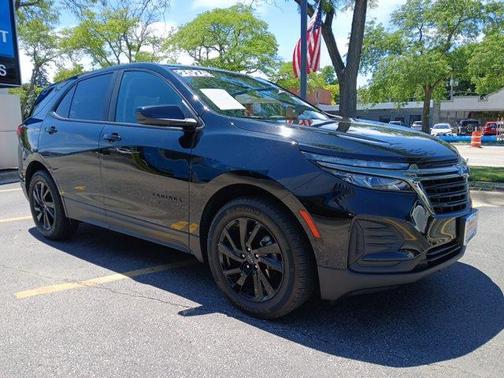Mosaic Black Metallic 2024 Chevrolet Equinox LS