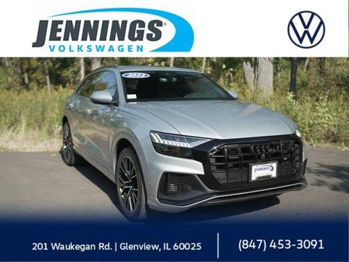 2022 Audi Q8 55 Premium Plus