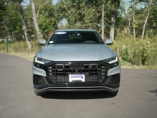 2022 Audi Q8 55 Premium Plus