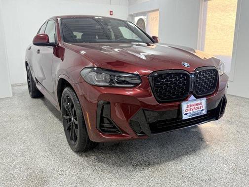2024 BMW X4 xDrive30i