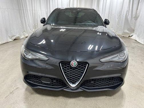 2022 Alfa Romeo Giulia Ti