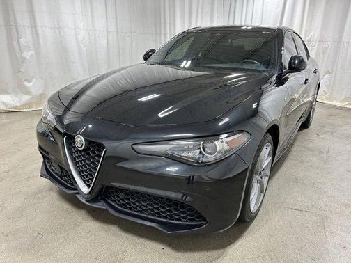 2022 Alfa Romeo Giulia Ti