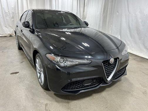 2022 Alfa Romeo Giulia Ti