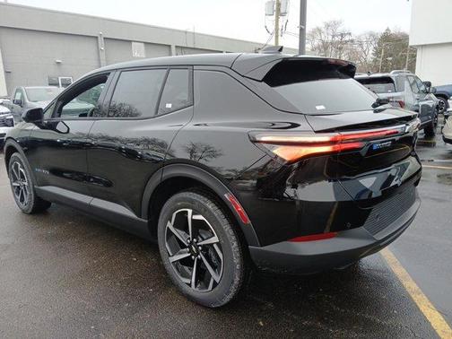 2026 Chevrolet Equinox EV LT 1